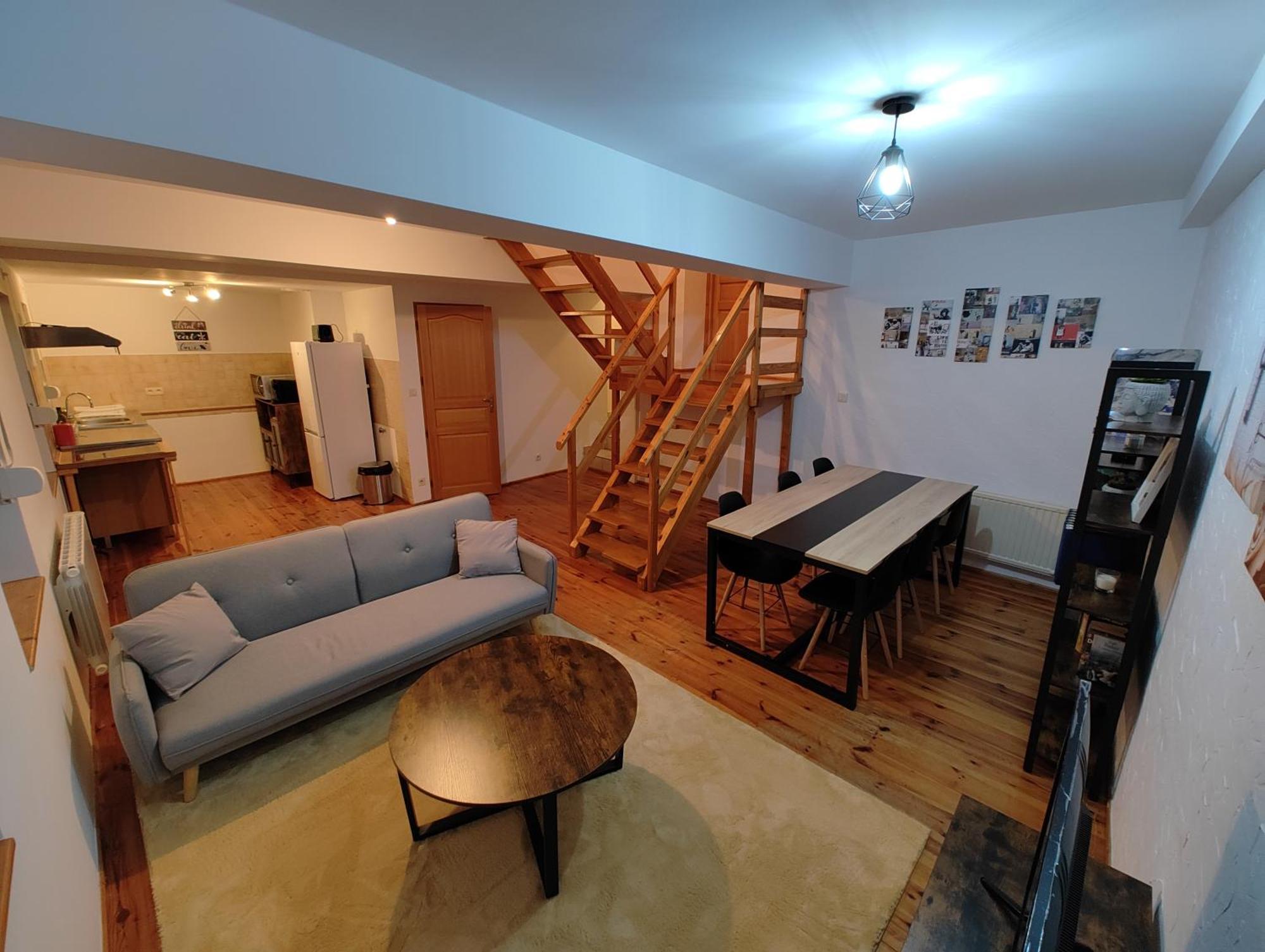 Cosy Triplex 3 Chambres Pont-de-lʼArche Exterior foto