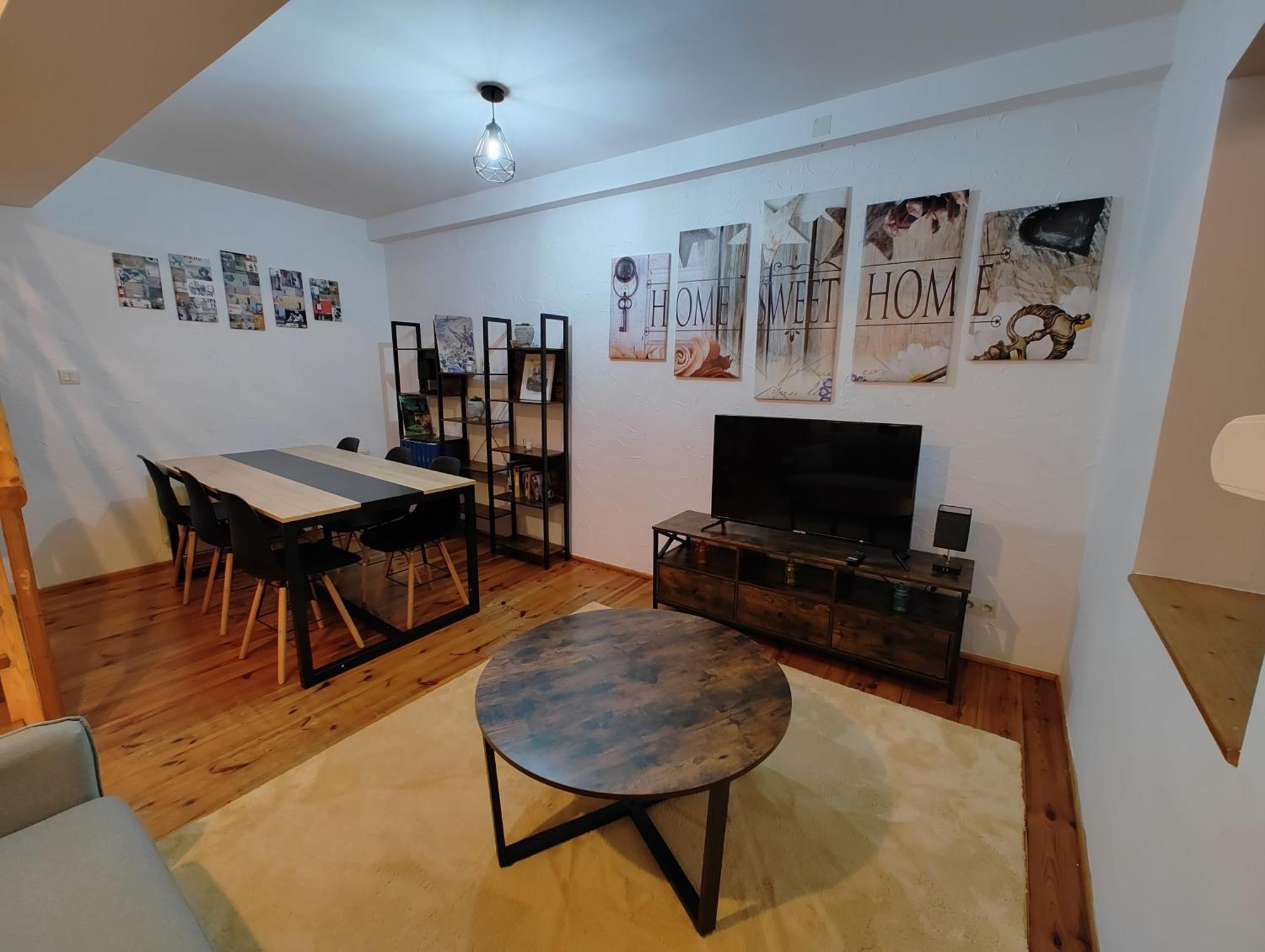 Cosy Triplex 3 Chambres Pont-de-lʼArche Exterior foto